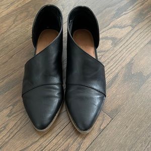 Black Flats with Side Cutout